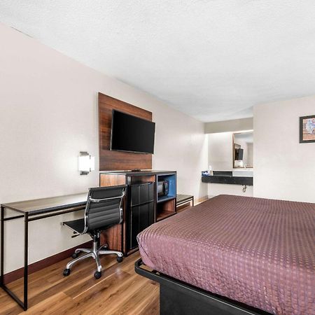 Econo Lodge Charlotte Airport Kültér fotó