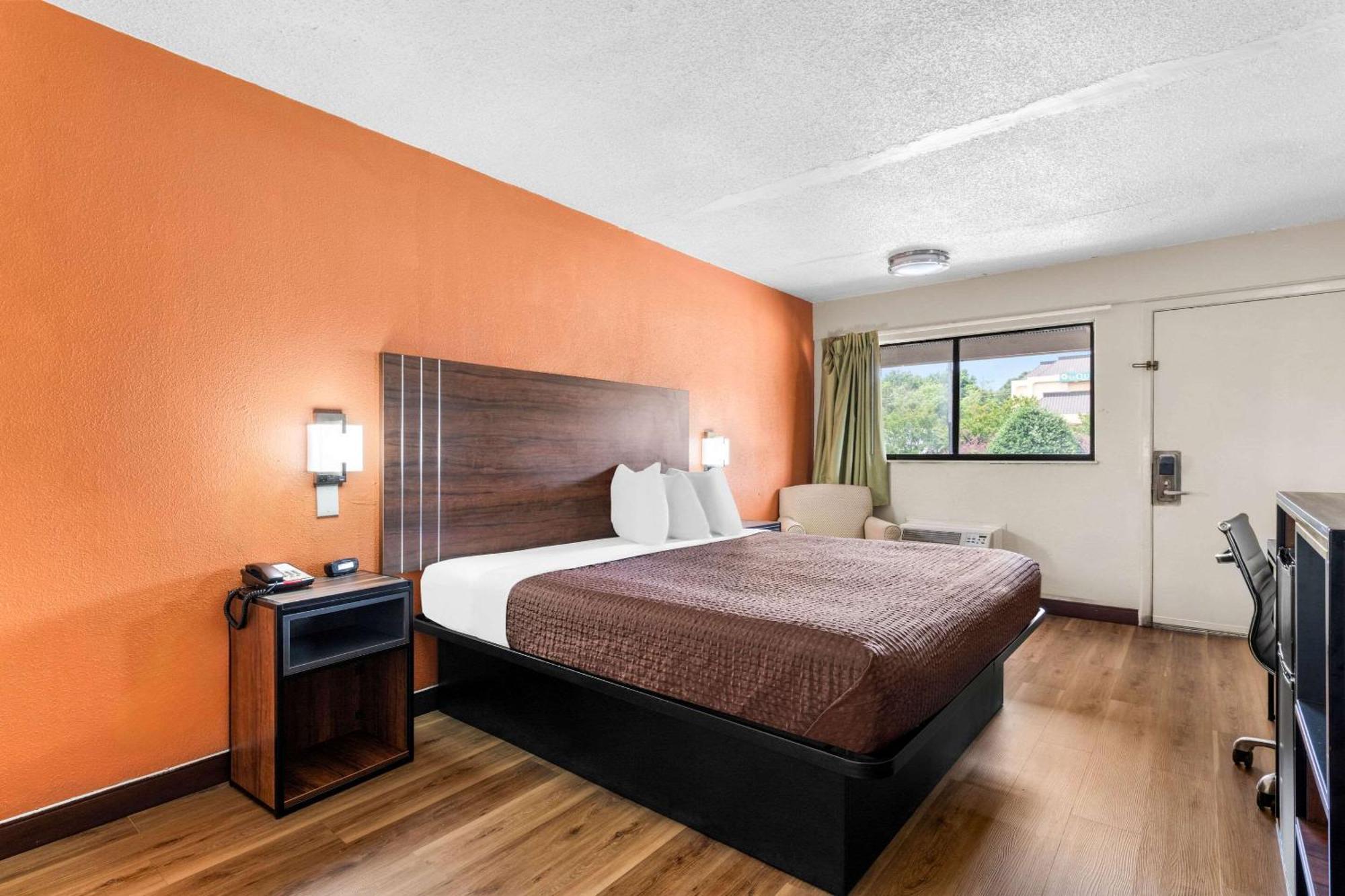 Econo Lodge Charlotte Airport Kültér fotó