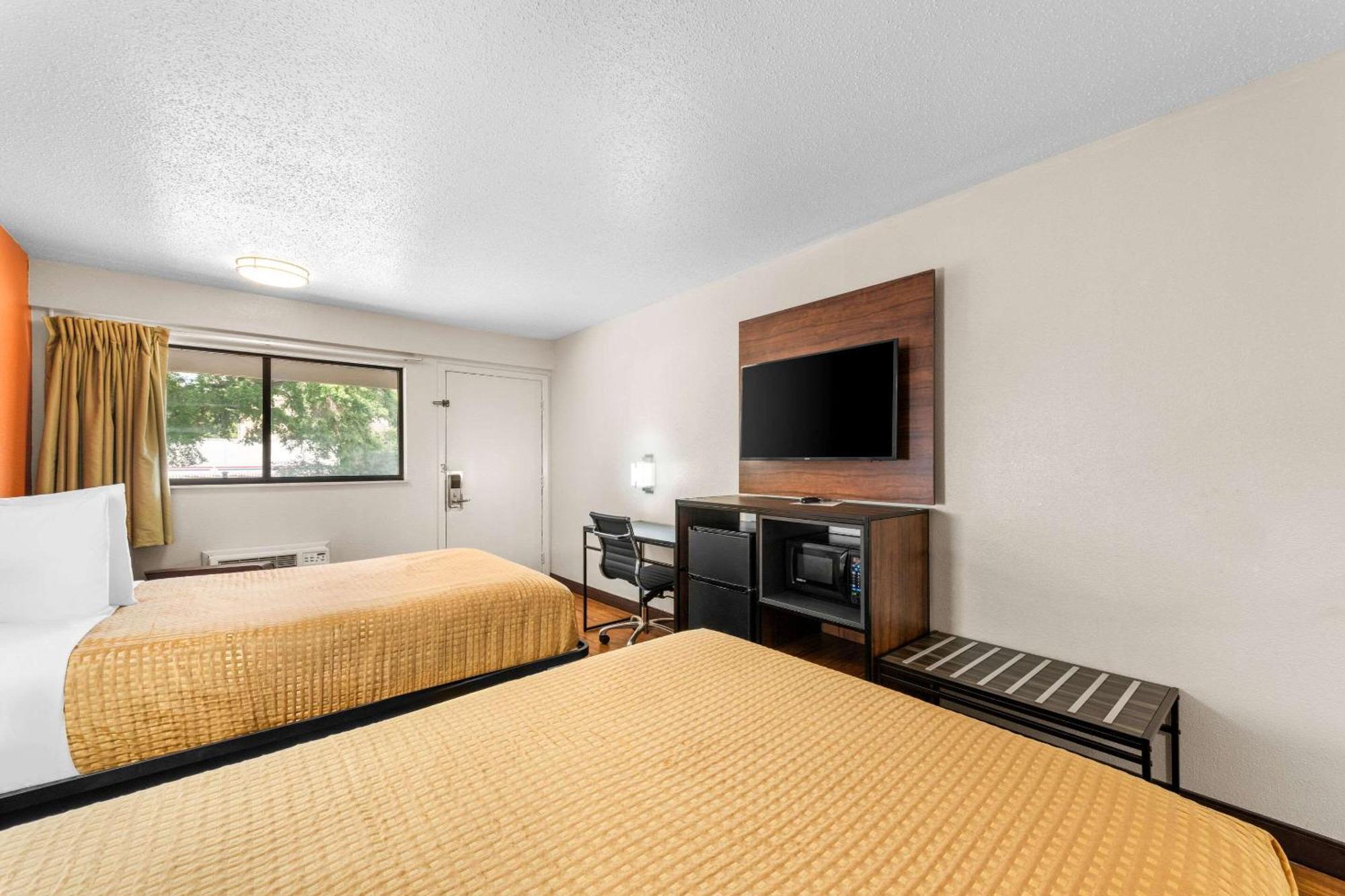 Econo Lodge Charlotte Airport Kültér fotó