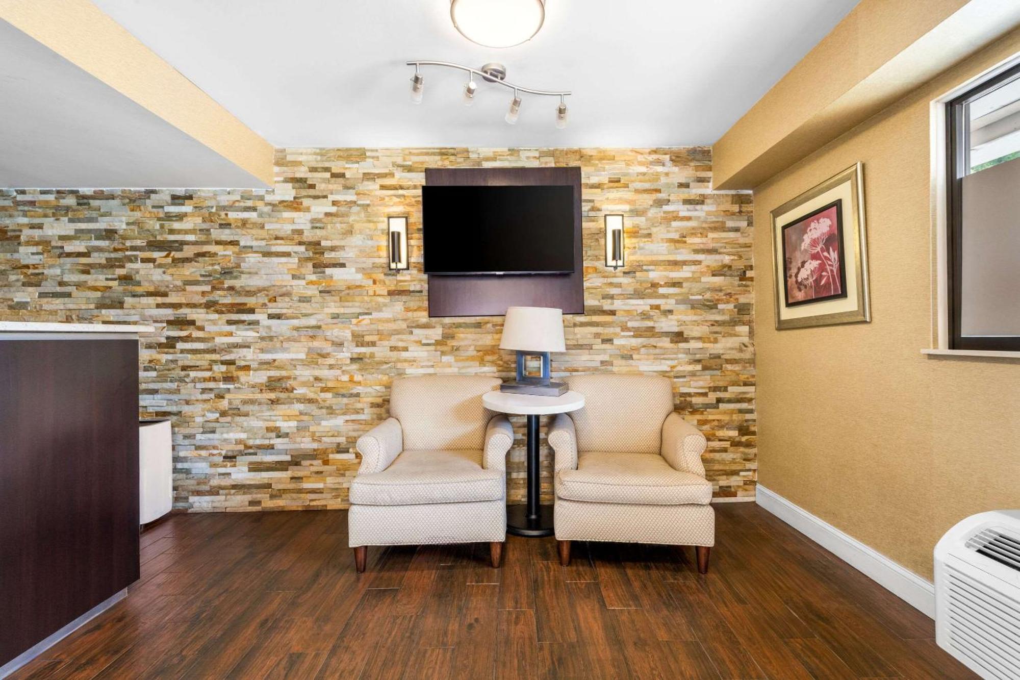 Econo Lodge Charlotte Airport Kültér fotó